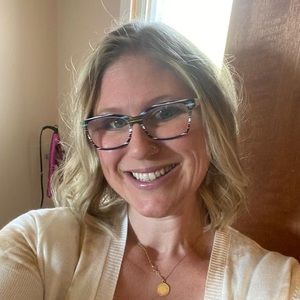 Meet your Posher, Marcie